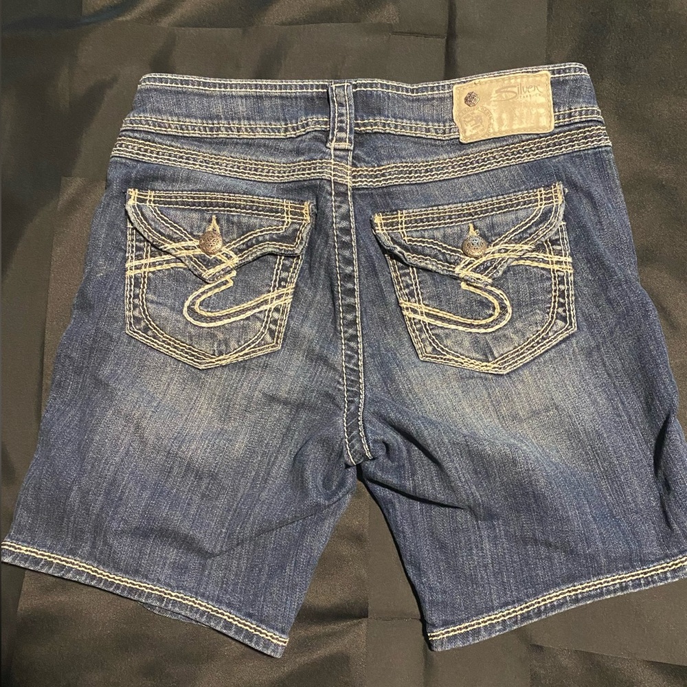 Silver Suki Flap Short Bermuda Size 25